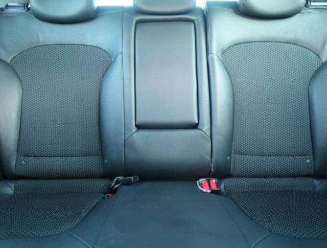 Hyundai ix35  2.0 CRDi 