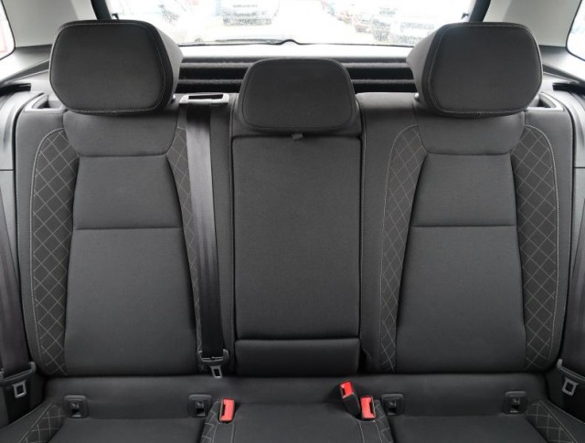 Škoda Karoq  1.5 TSI Ambition Plus