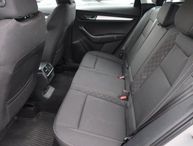 Škoda Karoq  1.5 TSI Ambition Plus