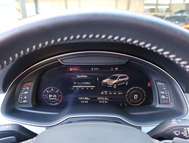 Audi Q7  50 TDI S-Line