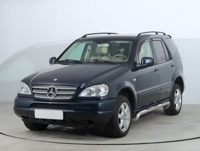 Mercedes-Benz ML  ML 270 CDI 