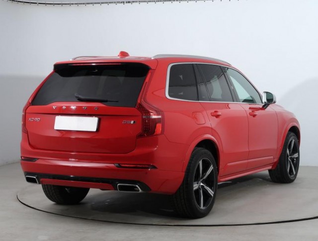 Volvo XC90  D5 AWD R-Design