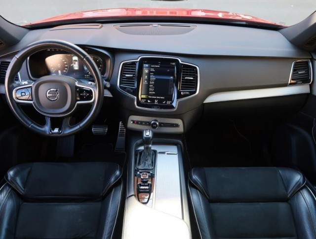 Volvo XC90  D5 AWD R-Design