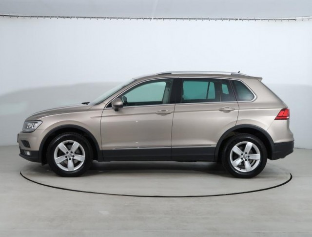 Volkswagen Tiguan  2.0 TDI 