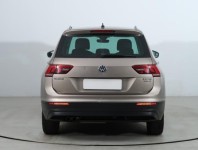 Volkswagen Tiguan  2.0 TDI 