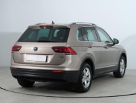 Volkswagen Tiguan  2.0 TDI 