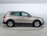 Volkswagen Tiguan  2.0 TDI 