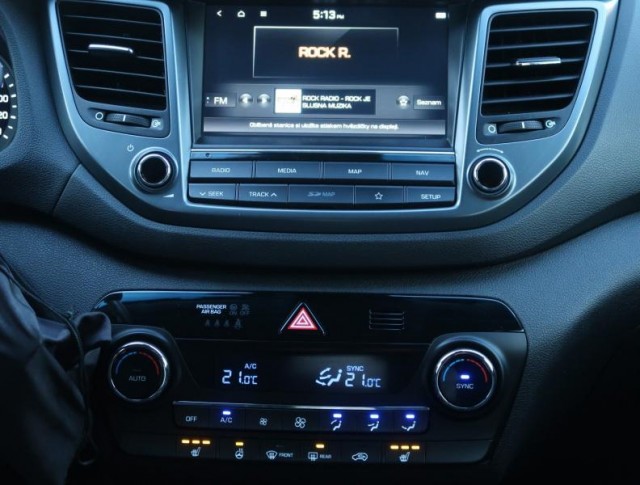 Hyundai Tucson  1.7 CRDi Trikolor