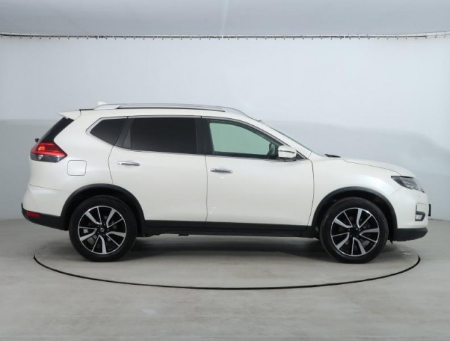 Nissan X-Trail  2.0 dCi 