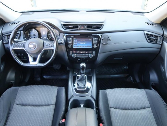 Nissan X-Trail  2.0 dCi 