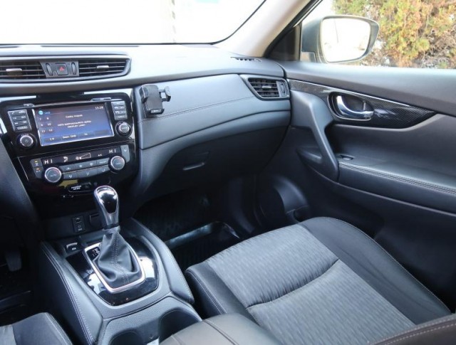 Nissan X-Trail  2.0 dCi 