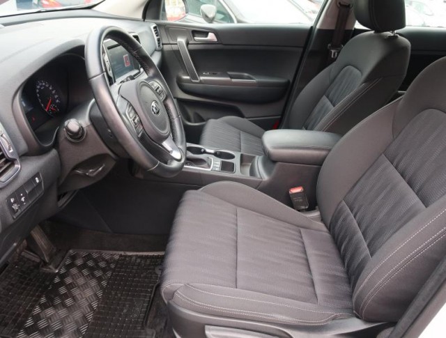 Kia Sportage  1.7 CRDi 