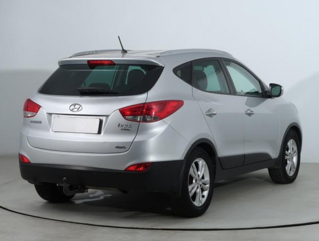 Hyundai ix35  2.0 CRDi 