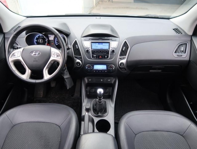 Hyundai ix35  2.0 CRDi 