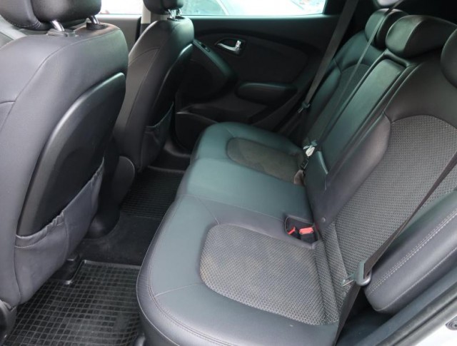 Hyundai ix35  2.0 CRDi 