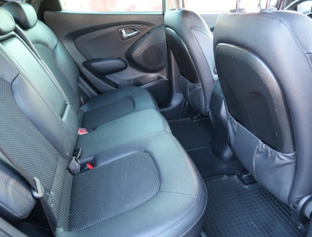 Hyundai ix35  2.0 CRDi 