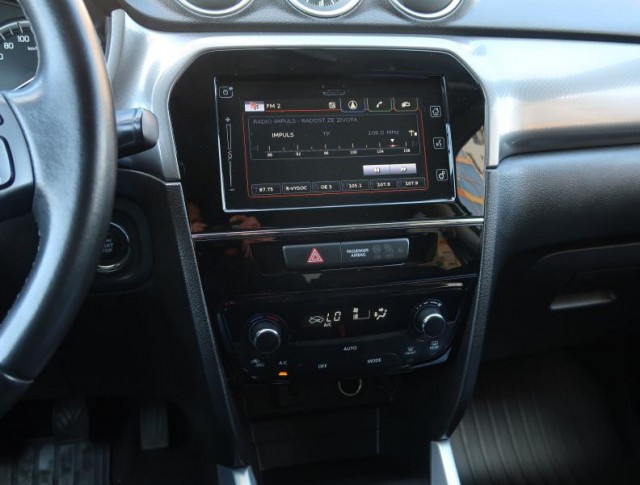 Suzuki Vitara  1.6 VVT 