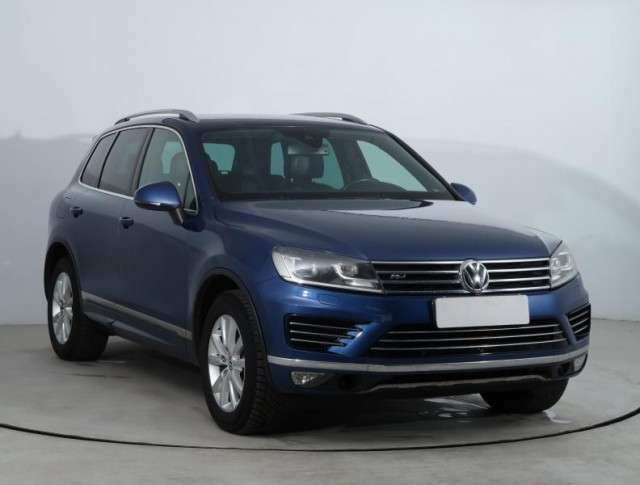 Volkswagen Touareg  3.0 TDI R-Line