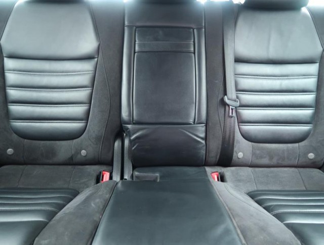 Volkswagen Touareg  3.0 TDI R-Line