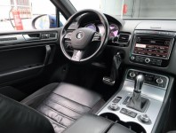 Volkswagen Touareg  3.0 TDI R-Line