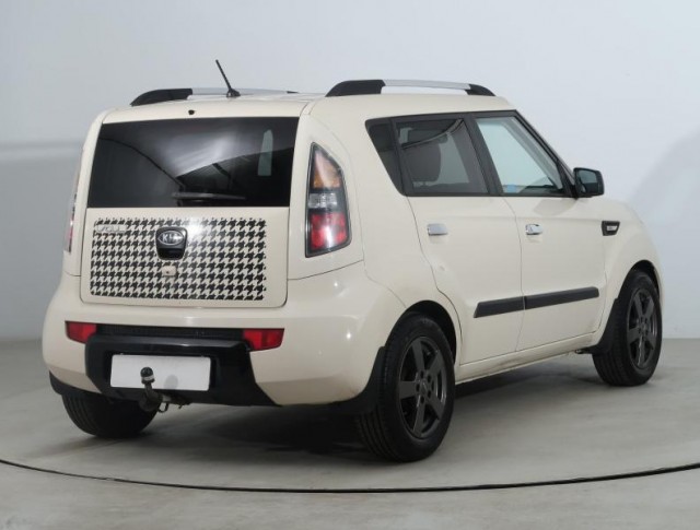 Kia Soul  1.6 CVVT 