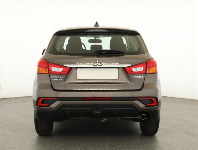 Mitsubishi ASX  1.6 MIVEC Invite