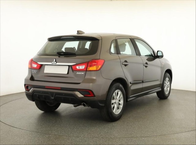 Mitsubishi ASX  1.6 MIVEC Invite