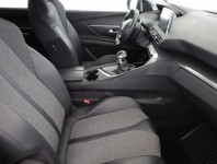 Peugeot 5008  1.5 BlueHDi 