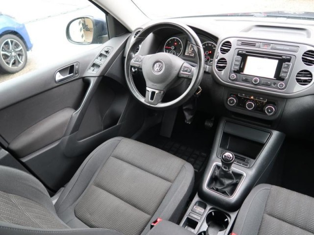 Volkswagen Tiguan  2.0 TDI 