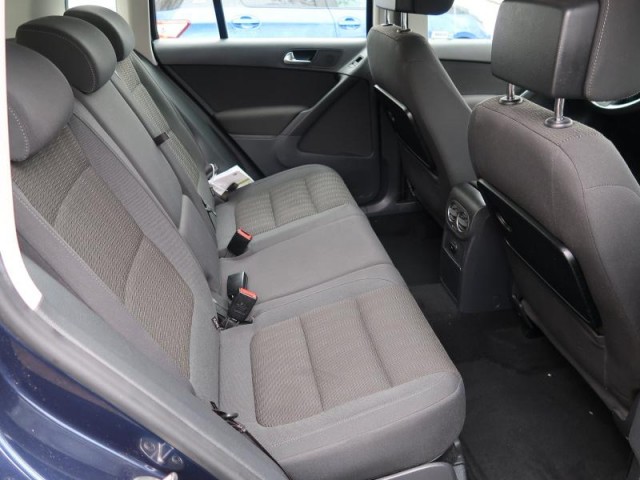 Volkswagen Tiguan  2.0 TDI 