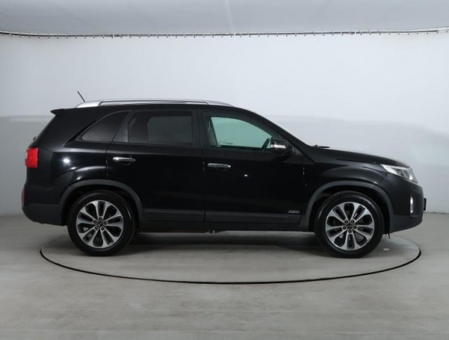 Kia Sorento  2.2 CRDi 