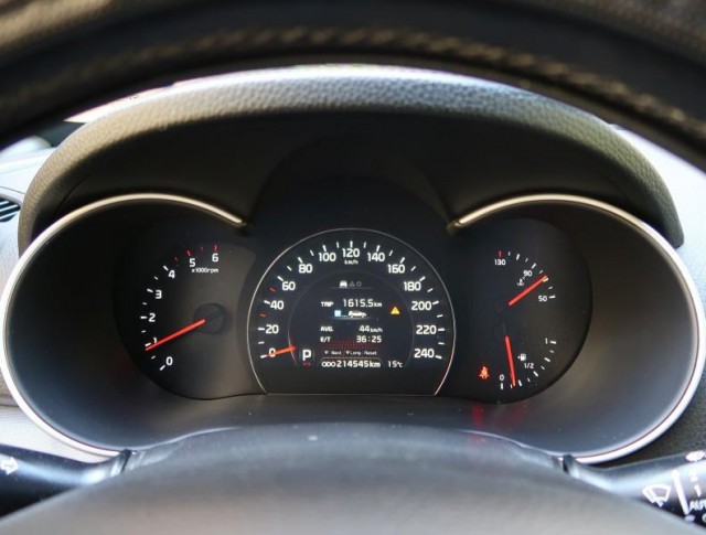 Kia Sorento  2.2 CRDi 