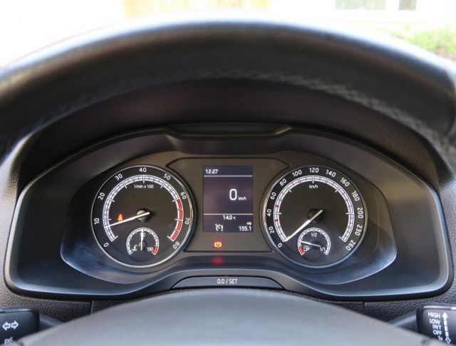 Škoda Karoq  1.5 TSI 