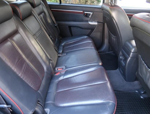 Hyundai Santa Fe  2.2 CRDi 