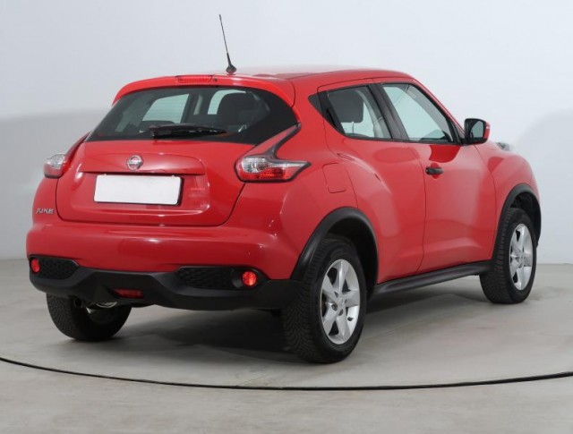 Nissan Juke  1.6 i 