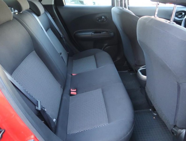 Nissan Juke  1.6 i 