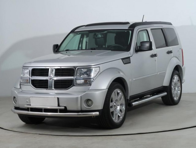 Dodge Nitro  2.8 CRD 