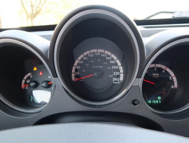 Dodge Nitro  2.8 CRD 