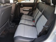 Dodge Nitro  2.8 CRD 