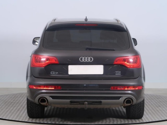 Audi Q7  3.0 TDI S-Line