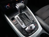 Audi Q5  3.0 TDI S line