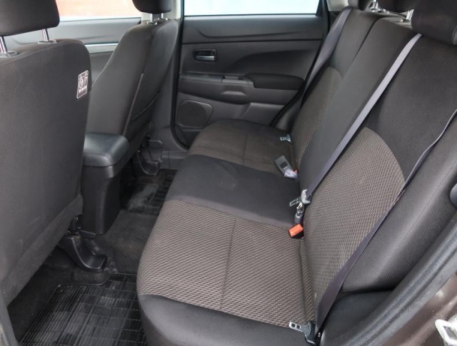 Mitsubishi ASX  1.6 MIVEC Invite