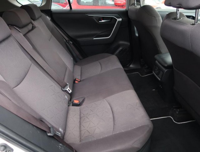 Toyota RAV 4  2.5 Hybrid 