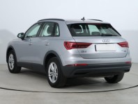 Audi Q3  40 TFSI 