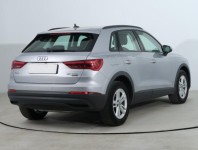Audi Q3  40 TFSI 