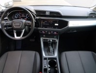 Audi Q3  40 TFSI 