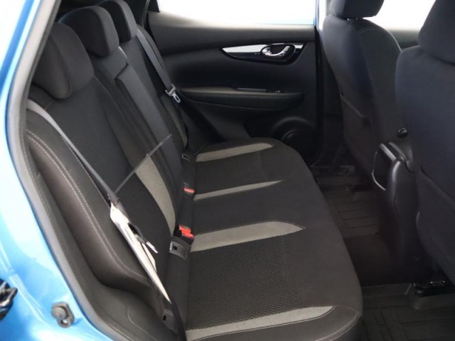 Nissan Qashqai  1.3 DIG-T 