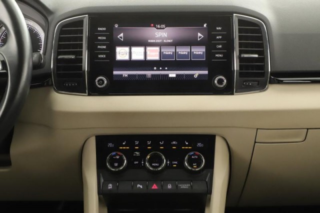 Škoda Karoq  1.5 TSI 