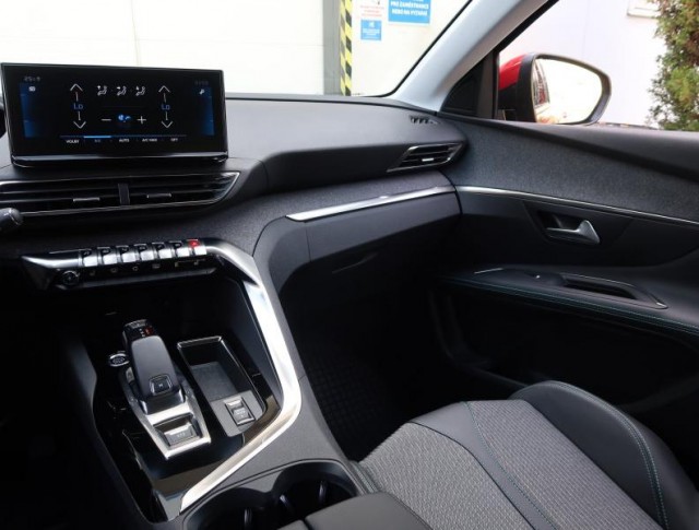 Peugeot 3008  1.2 PureTech 