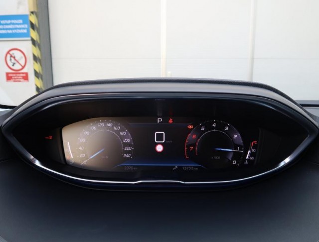 Peugeot 3008  1.2 PureTech 